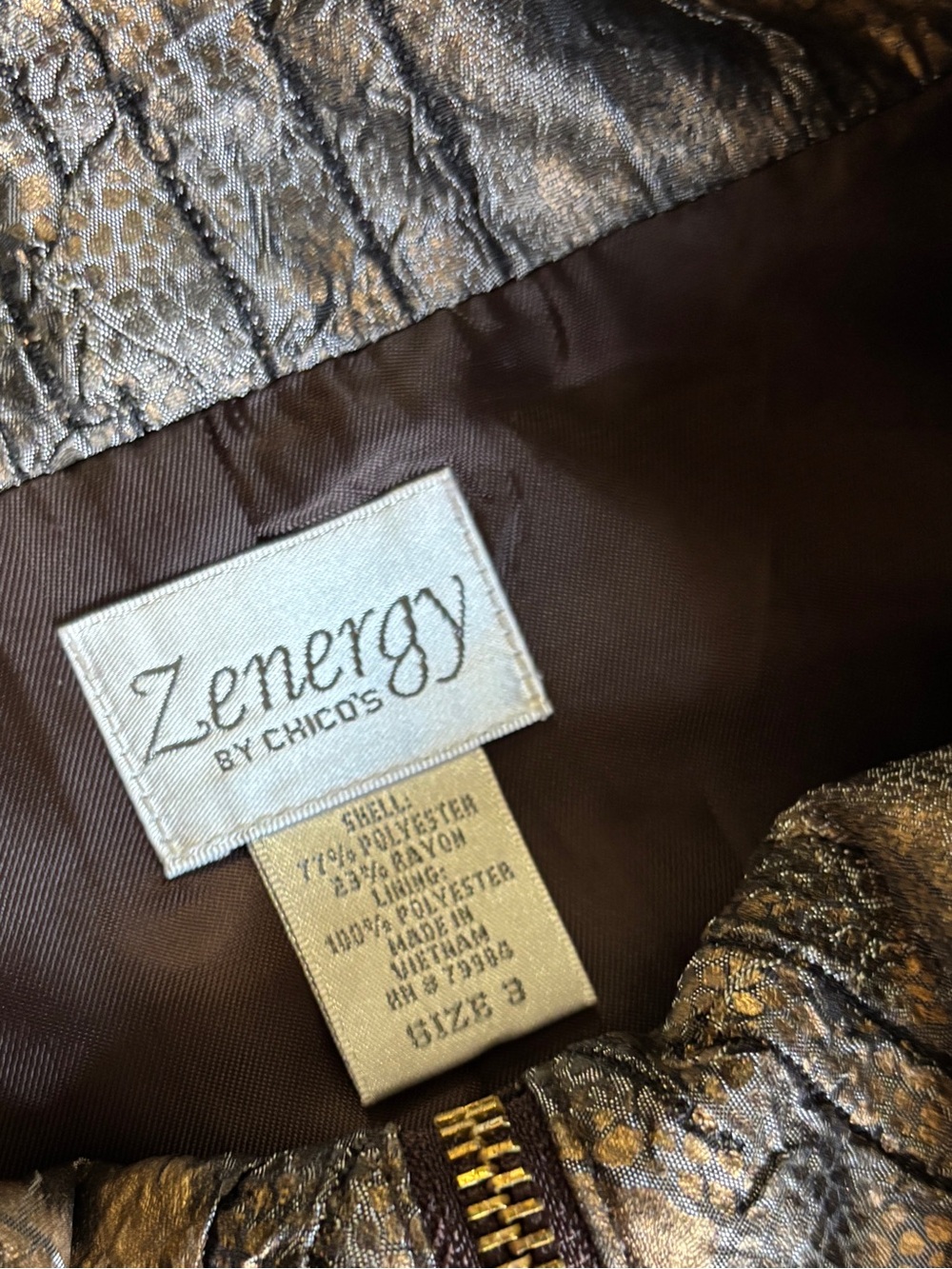 Zenergy by Chico’s Metallic Bronze Quilted Leopard Print Vest - Size 3/Women 16 - Picture 10 of 11